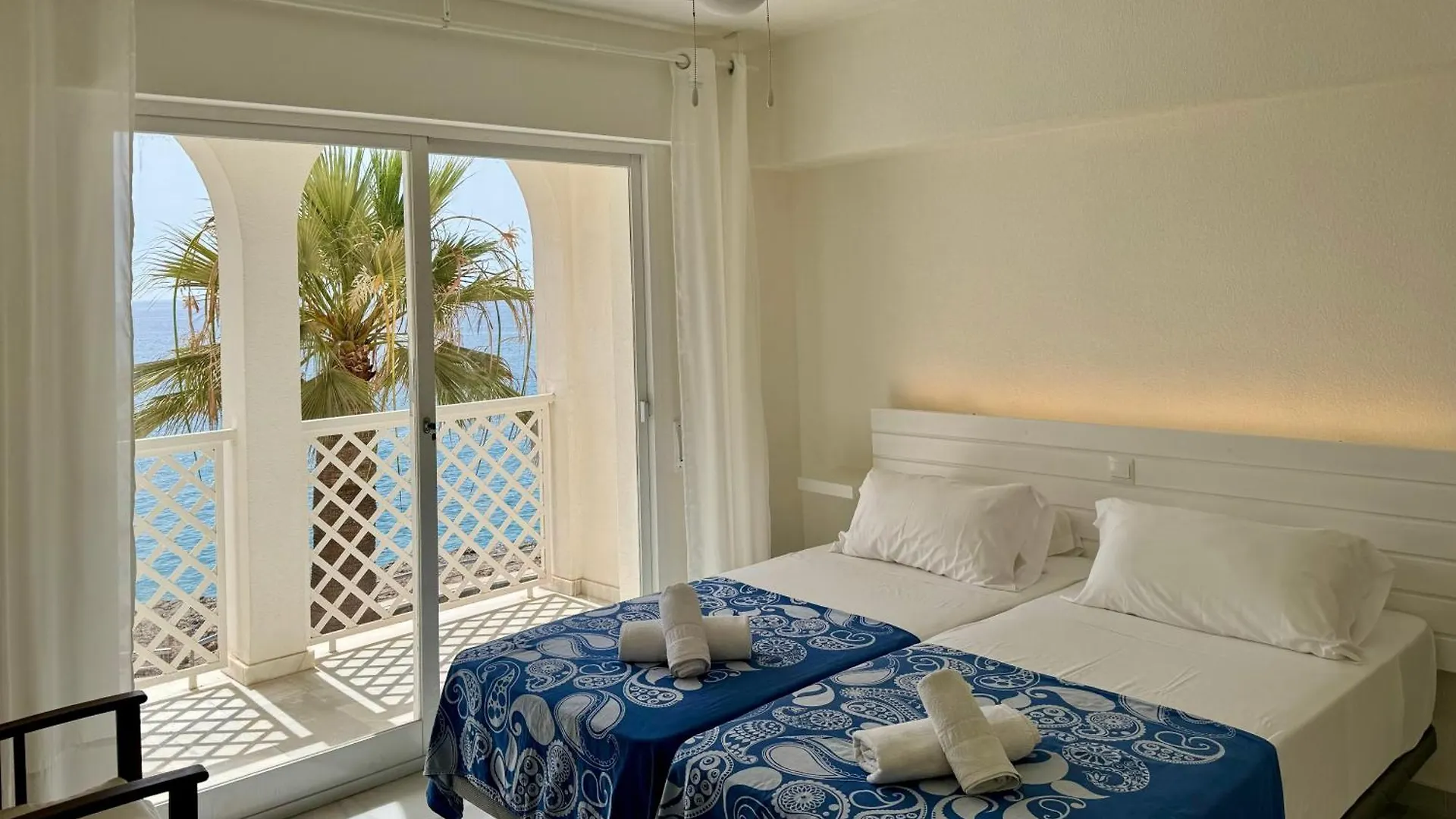 Fuentes De Nerja Apartment