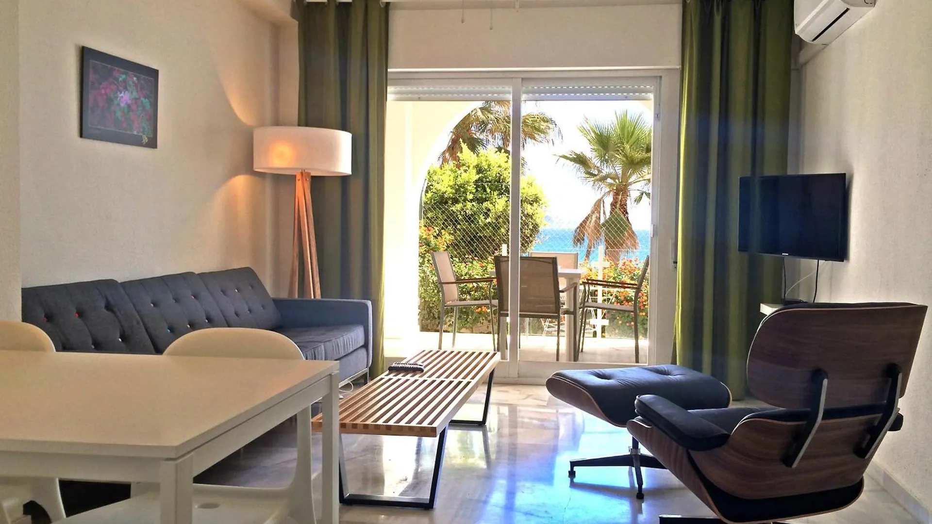 Fuentes De Nerja Apartment