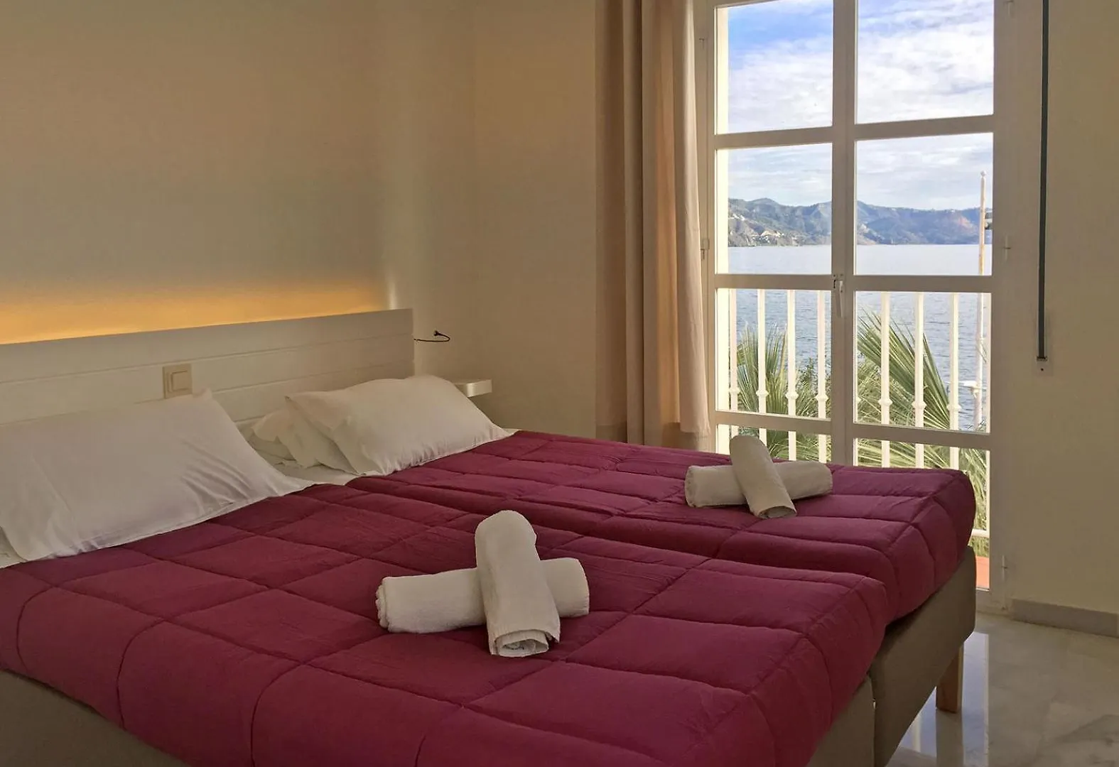 Fuentes De Nerja Apartment